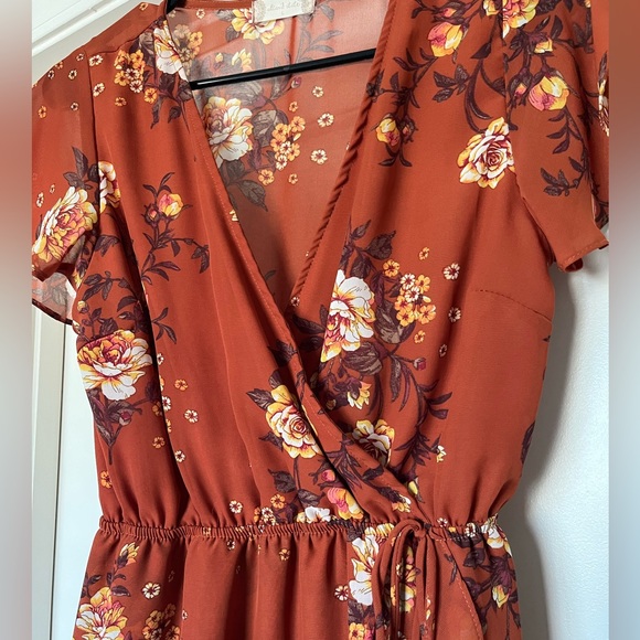 Dark orange floral Alter’d State minidress. Size Large. Worn a few times. - Picture 2 of 5